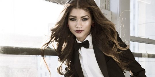 5 artis paling seksi di bawah usia 25 tahun