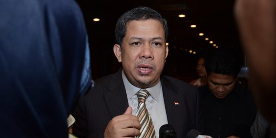 Fahri Hamzah sebut Jaksa Agung cari muka ikut usus kasus Setnov