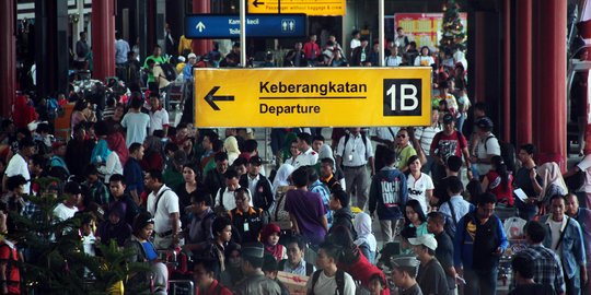 Terlalu padat, setiap hari Bandara Soetta layani 1.200 pesawat