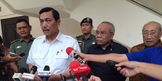 Namanya 66 kali disebut, Luhut sebut 'emang gua pikirin'