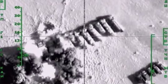 tunjukkan truk turki hilir mudik di suriah rev1