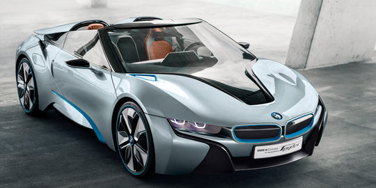 BMW i8 Spyder bakal diperkenalkan tahun depan?