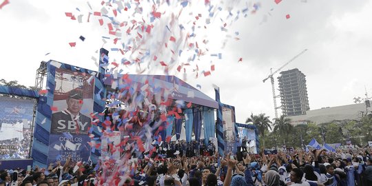 Kampanye, cagub Sulteng Longki putar video dukungan SBY dan prabowo