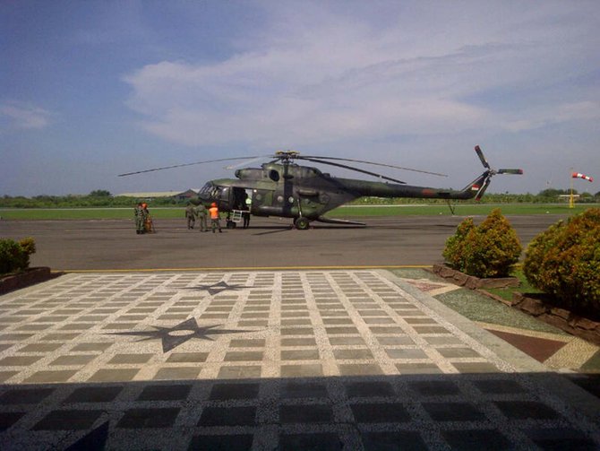 ganjar pantau persiapan pilkada pakai helikopter