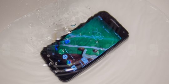 Moto G Turbo, smartphone anti air berotak Octa-core