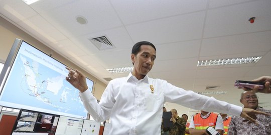 tanjung priok ancam pecat menteri rev1