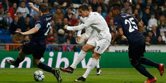 Aksi Ronaldo dkk hancurkan Malmo 8-0