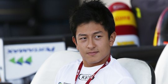 Pilwali Solo, pebalap Rio Haryanto ikut nyoblos di TPS 01 Penumping