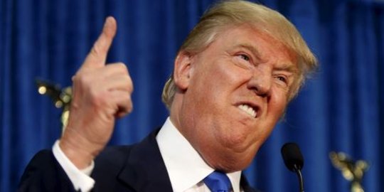 Trump bela diri, larangan muslim masuk AS tiru Perang Dunia II