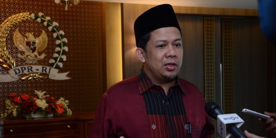 Fahri Hamzah minta Menko Rizal 'kepret' Sudirman Said dan geng