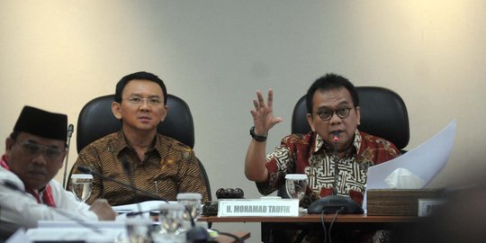 Aksi Ahok pantau langsung rapat Banggar DPRD DKI