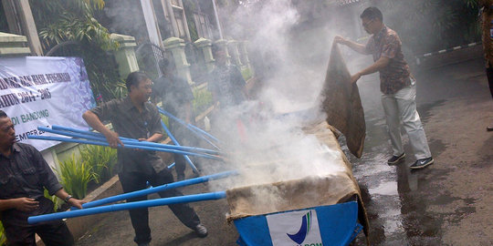 BBPOM Bandung musnahkan obat dan makanan ilegal senilai Rp 10 miliar