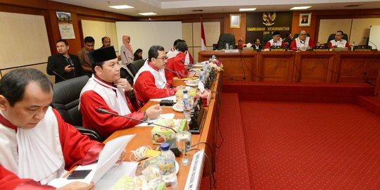 Soal pemanggilan Riza Chalid, anggota MKD kembali tak kompak