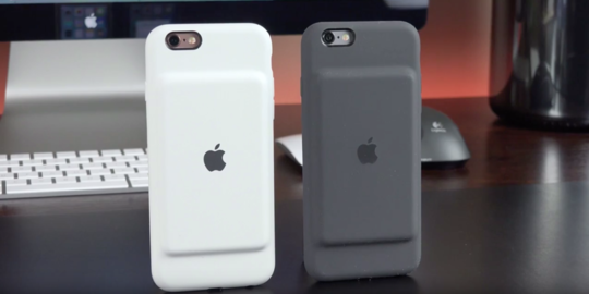 Ini kata bos Apple soal casing baterai iPhone yang ramai diejek