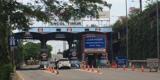 Dimasuki 500 pemotor, pintu Tol Ancol Timur sudah sering diterobos