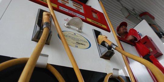 Harga Premium saat ini seharusnya Rp 6.500 per liter