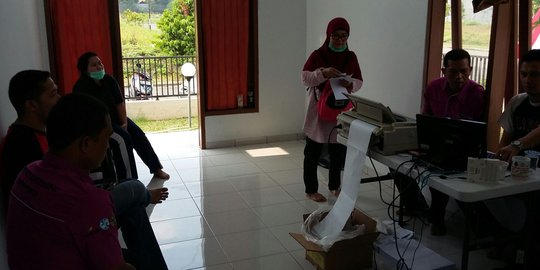 Penunggak pajak kendaraan di Bekasi 'diburu' hingga ke pelosok