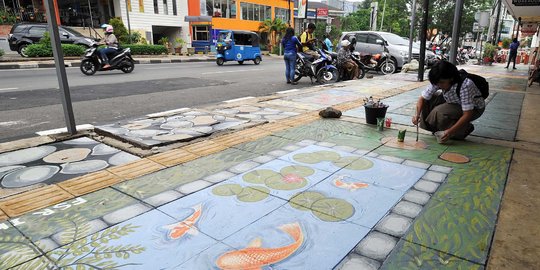 Mural pedestrian 120 meter percantik Jalan Cikini Raya