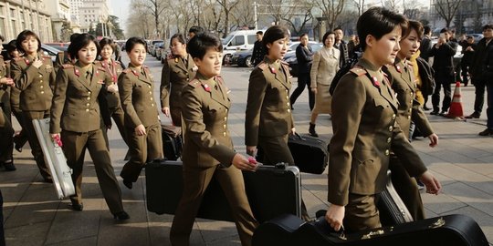 China sensor internet pasca girlband-nya Kim Jong-Un batal main