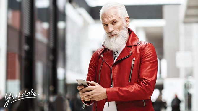 paul mason sang fashion santa