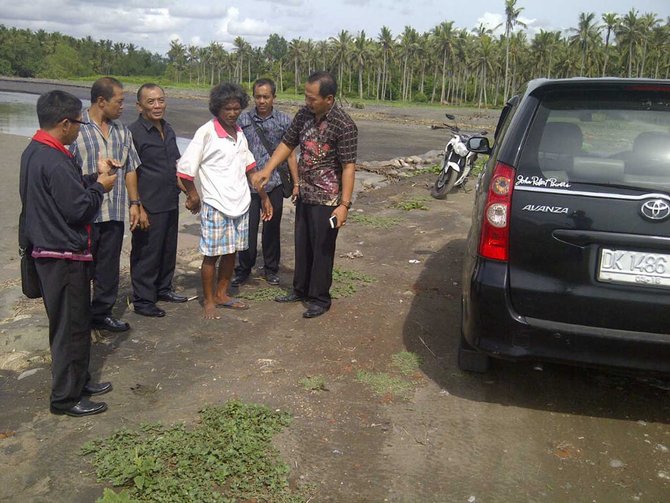 manusia bakau resahkan warga jembrana