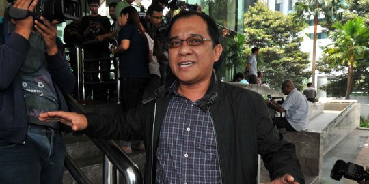 Akbar Faizal dicopot, elite NasDem dan Ruhut Sitompul geruduk MKD