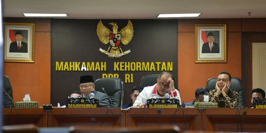 Sidang putusan MKD tentukan nasib Setya Novanto