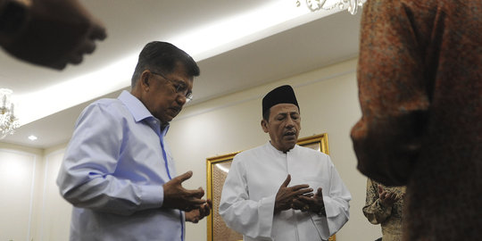 Jusuf Kalla: Setnov telat mundur, seharusnya seminggu lalu