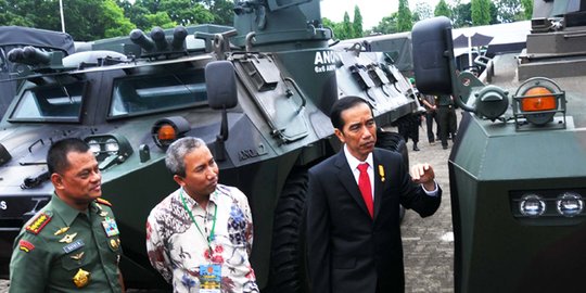 Deretan alutsista Indonesia yang bikin kagum Presiden Jokowi