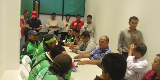 Pengemudi GO-JEK tantang Menteri Jonan beri solusi pekerjaan