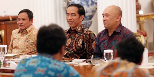 Di depan 503 kepsek, Jokowi klaim SMP-nya terbaik soal kejujuran