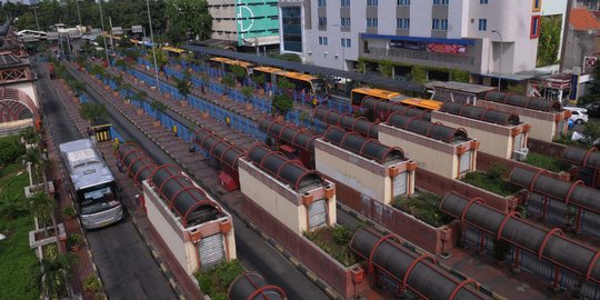 Metro Mini mogok, Terminal Blok M sepi