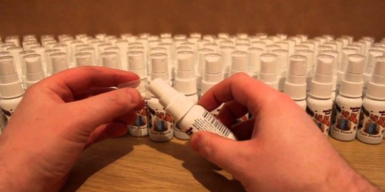 6 benda paling aneh yang pernah dijual dalam botol