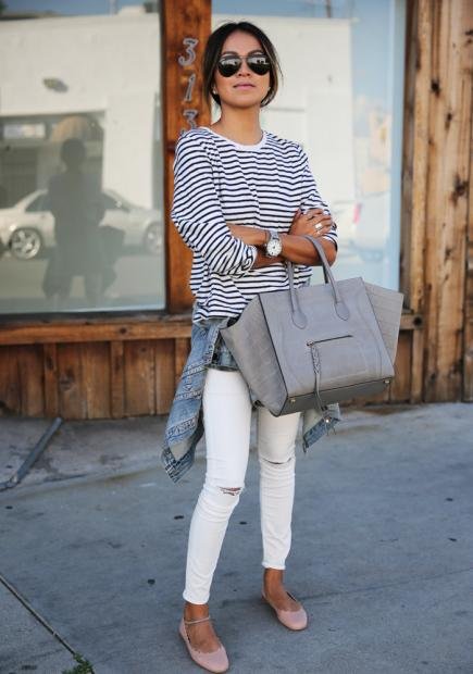 striped t shirst dan jeans