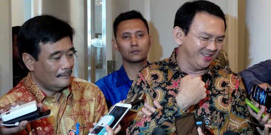 Gembiranya Ahok lihat Metro Mini mogok dan sopir tak punya duit