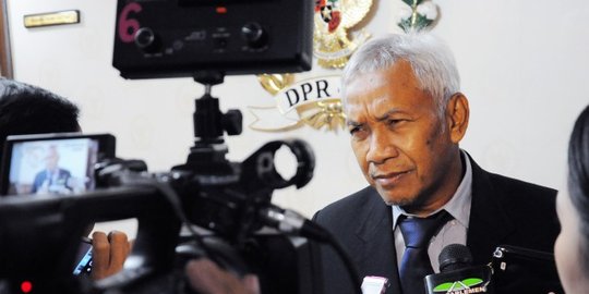 Wakil Ketua DPR desak Jokowi segera copot RJ Lino dan Menteri Rini