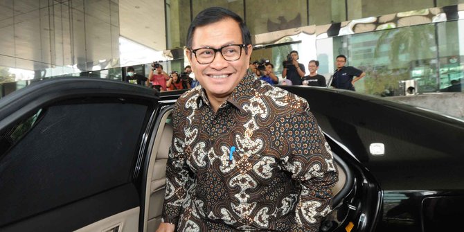 Presiden masih kaji rekomendasi Pansus Pelindo soal pencopotan Rini