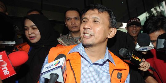 Gatot didakwa suap Rio Capella Rp 200 juta