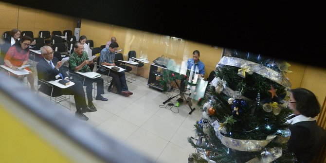 Tahanan kasus korupsi laksanakan Misa Natal di Gedung KPK