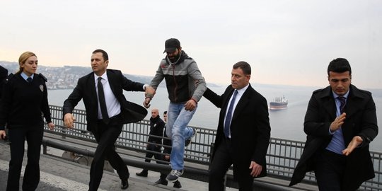 hentikan upaya bunuh diri di istambul rev2