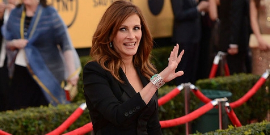 Ibu-ibu banget! Inilah kebiasaan favorit Julia Roberts saat Natal