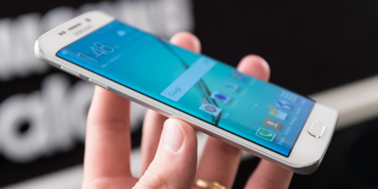 Samsung Galaxy S6 Mini muncul di toko online, ini spesifikasinya!
