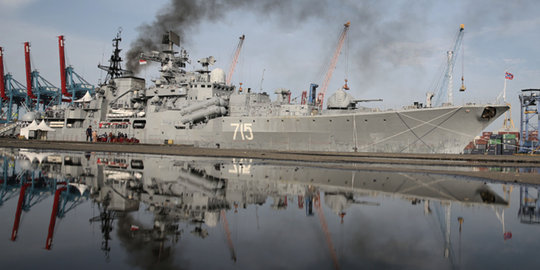 Kapal perang Rusia Bystriy, kapal cinta damai