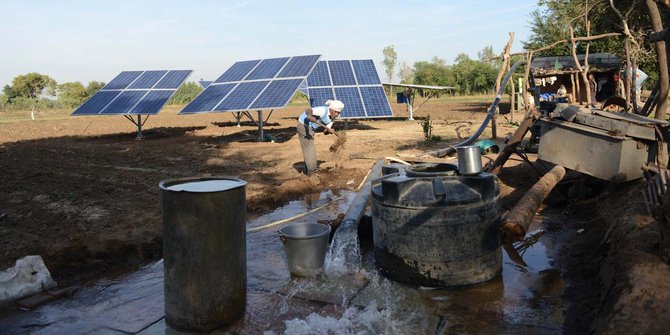 Kisah petani di India manfaatkan energi surya untuk irigasi