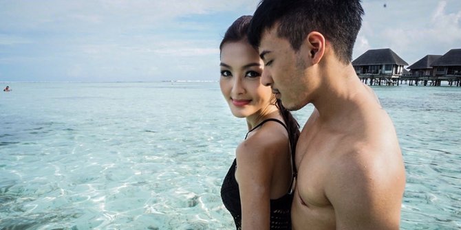 Jurang terjal percintaan pasangan trans di Thailand 