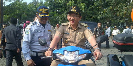 Ahok resmikan taman ramah anak di Meruya Utara