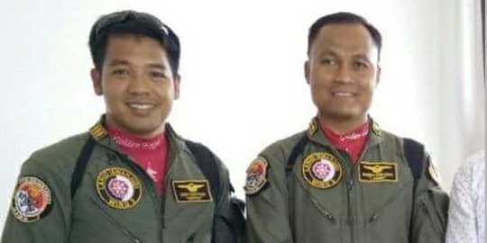 Keluarga pilot dan ko-pilot Golden Eagle yang jatuh terima santunan