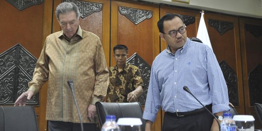 Fakta di balik mundurnya bos besar Freeport James Moffett