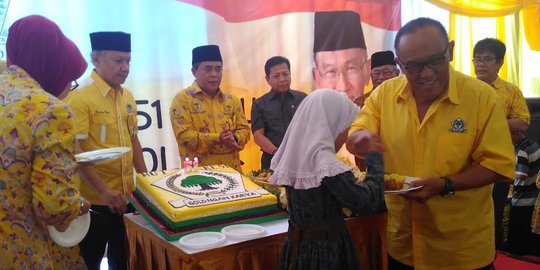 Kubu Ical desak Menkum HAM terbitkan SK pengesahan Munas Bali