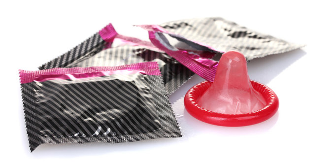 Jelang tahun baru, penjualan kondom di Yogyakarta melonjak